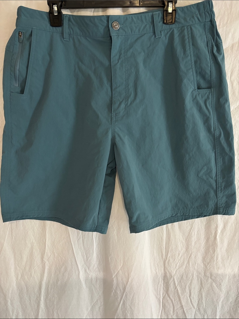 Men's Teal Hybrid Shorts with Secure Pockets (114)
